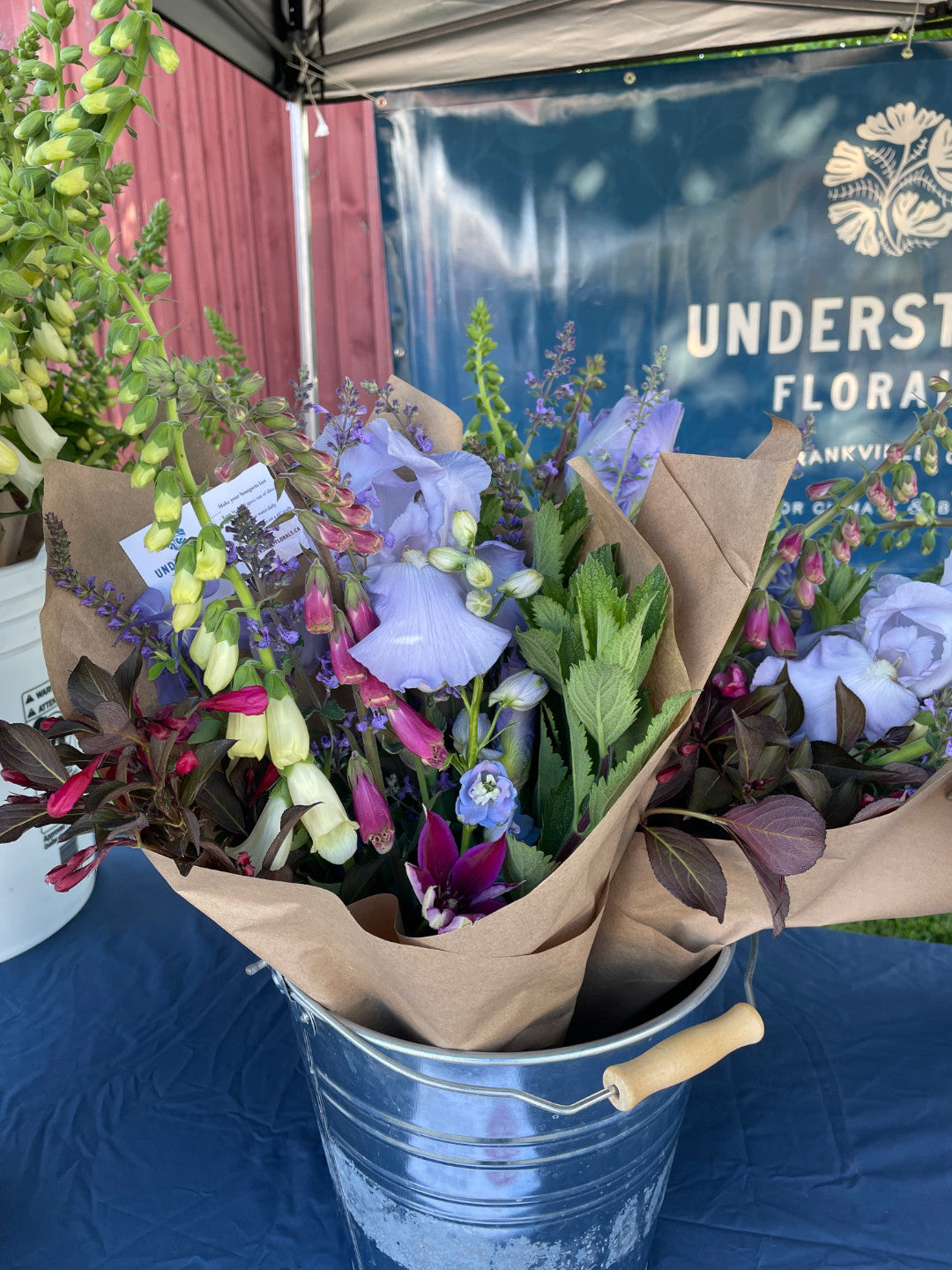 Medium Hand-Tied Bouquet